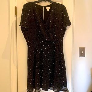 Darling B&W cross over dress